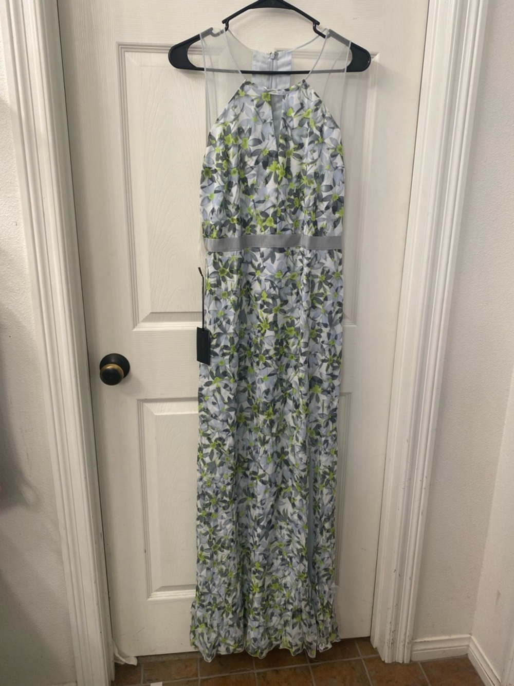 Patrizia Pepe Light Grey Floral Dress with Lime Accents